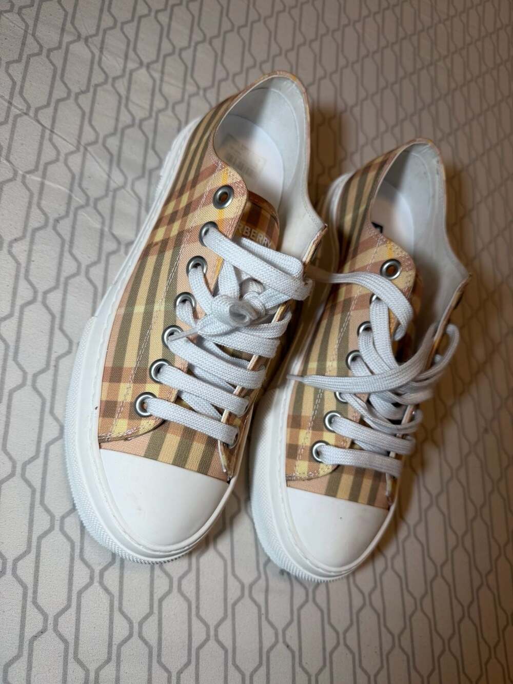 Check Sneakers in Archive beige - Men